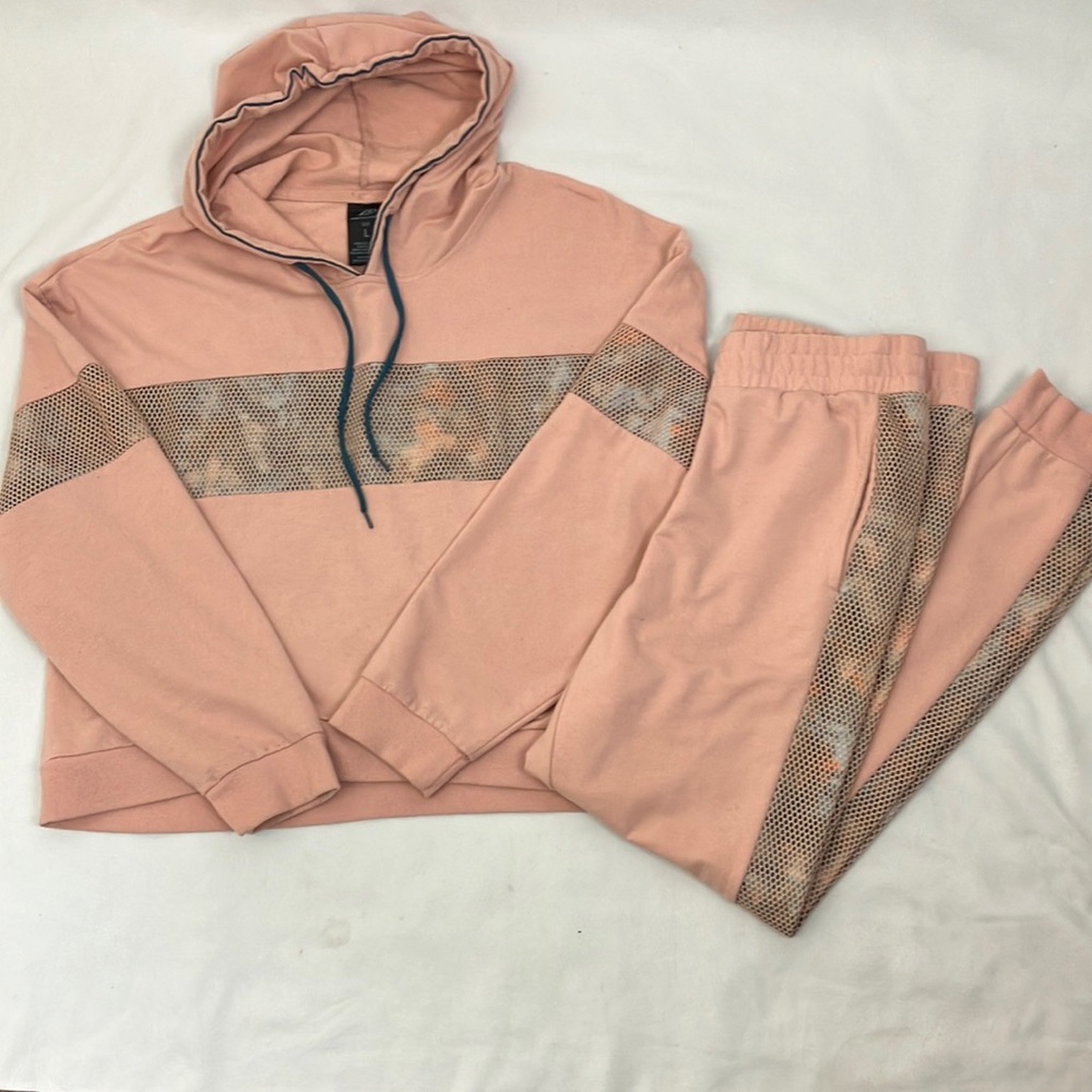 Pro Player Pink Hoodie and Jogger Set with Mesh Detail woman’s size large/small